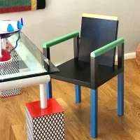 Memphis Palace chair