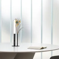 Cini&Nils Ognidove battery-powered led lamp with vase Cini&Nils Ognidove battery-powered led lamp with vase