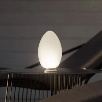 Fontana Arte Uovo lampada led a batteria