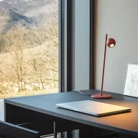 Estiluz Compass led table lamp