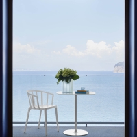 Kartell Okra vase
