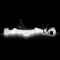 Plust Jetlag modular light bench