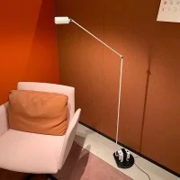 Lumina Daphine Terra LED Lampada Dimmerabile a Doppio Controllo Lumina Daphine Terra LED Lampada Dimmerabile a Doppio Controllo
