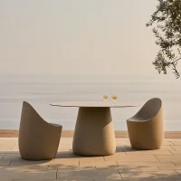 Qeeboo Cobble Table 135