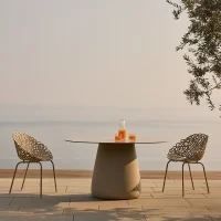 Qeeboo Cobble Table 135