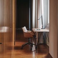 Kartell sedia Q/Wood Rotelle