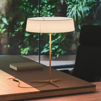 Vibia Dama lampada da tavolo