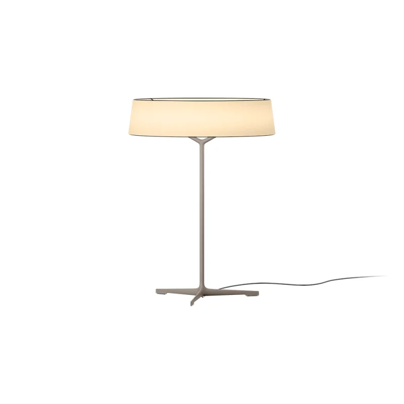 Vibia Dama lampada da tavolo Vibia Dama lampada da tavolo