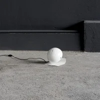 Codeicona Bugia table lamp