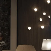 Oluce Astro lampada da parete