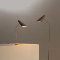 Vibia I.Cono 0700 lampada da tavolo