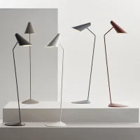 Vibia I.Cono 0712 lampada da terra