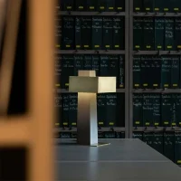 DCW Iota Collezione Cauvet lampada da tavolo