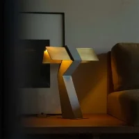 DCW Tau Collezione Cauvet lampada da tavolo