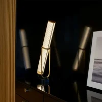 DCW La Lampe Frechin lampada da tavolo DCW La Lampe Frechin lampada da tavolo