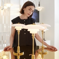 Louis Poulsen PH 2/1 Portable wireless lamp