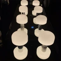 Flos Bellhop Glass lampada da tavolo Flos Bellhop Glass lampada da tavolo