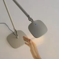 Fontana Arte Volée Media Lampada LED con Sensore Da Tavolo