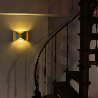 DCW Respiro wall lamp