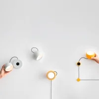 Artemide Ixa lampada da parete