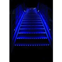 LED's ON Alu Stair Profilo Alluminio per LED - 1 Metro - AL-ST LED's ON Alu Stair Profilo Alluminio per LED - 1 Metro - AL-ST