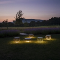 Vibia Meridiano 4715 lampada da terra per esterno