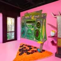 Memphis Flamingo tavolino