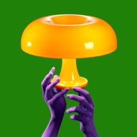 Artemide Nessino Lampada da Tavolo