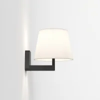 Astro Lighting Beaumont wall lamp Astro Lighting Beaumont wall lamp