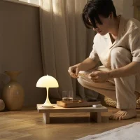 Louis Poulsen Panthella 160 Portable battery lamp Louis Poulsen Panthella 160 Portable battery lamp