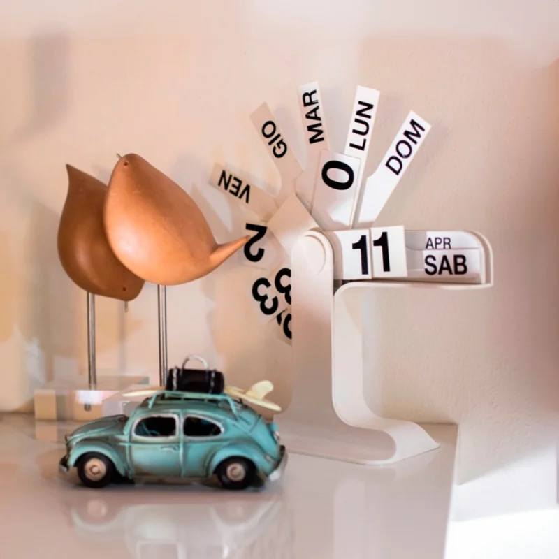 Danese Milano Timor perpetual calendar | Diffusione Luce