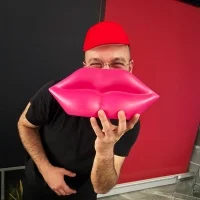 Candyslab Kiss lampada da tavolo a batteria