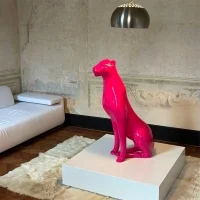 Candyslab Kira statua laccata