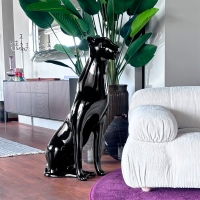 Candyslab Kira lacquered statue