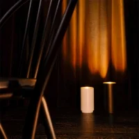 DCW Tobo F140 lampada da terra