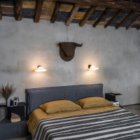 DCW Plume wall lamp