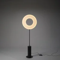 DCW Iris Totem floor lamp DCW Iris Totem floor lamp