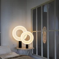DCW Iris table lamp