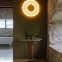 DCW Iris wall lamp