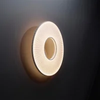DCW Iris lampada da parete