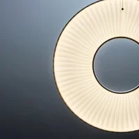 DCW Iris Vertical lampada a sospensione DCW Iris Vertical lampada a sospensione