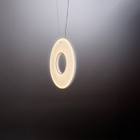 DCW Iris Vertical suspension lamp