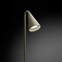 Vibia Brisa single floor lamp