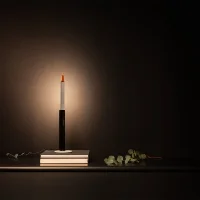 Martinelli Luce Metrica lampada da tavolo