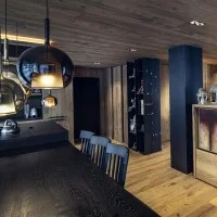 Penta Glo Mini Lampada a Sfera Iconica da Sospensione in Vetro Penta Glo Mini Lampada a Sfera Iconica da Sospensione in Vetro