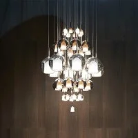 Penta Glo Mini Lampada a Sfera Iconica da Sospensione in Vetro Penta Glo Mini Lampada a Sfera Iconica da Sospensione in Vetro
