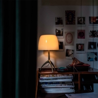 Foscarini Lumiere Nuances lampada da tavolo