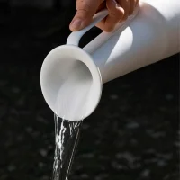Danese Milano Sula caraffa
