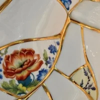 Seletti Love in Bloom Kintsugi vaso in porcellana Seletti Love in Bloom Kintsugi vaso in porcellana