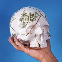 Seletti Kintsugi porcelain skull